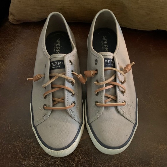 Sperry tennies size 7 PERF! - Picture 2 of 6